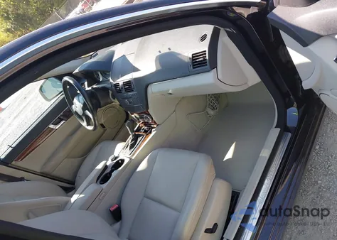 2009 Mercedes-Benz C 300 Luxury 4Matic from USA, damaged, VIN WDDGF81X39F202841